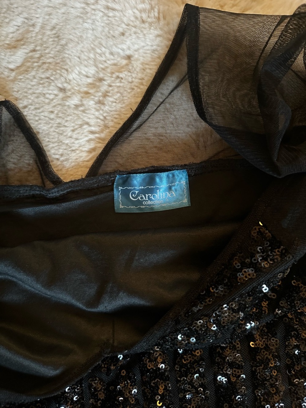 Black Sequin & Mesh Long-Sleeve Evening Gown - Picture 5 of 5